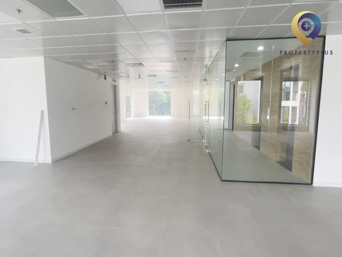 10 Nguyễn Biểu Building